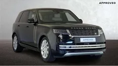 Santorini black New 2025 Land Rover Range Rover SE SUV | £94,650 (Fair price)