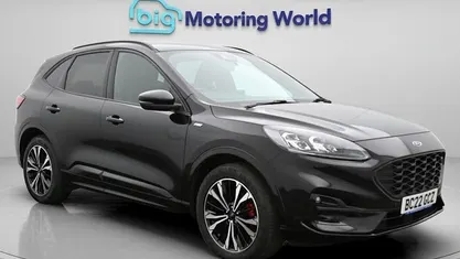 Usado Ford Kuga ST-Line X 190 HP (139 kW) 2021 SUV