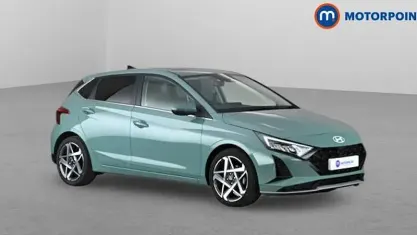 Used Hyundai i20 Ultimate 101 HP (74 kW) 2025 Green Hatchback