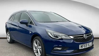 Used Vauxhall Astra SRi 150 HP (110 kW) 2019 Blue Estate