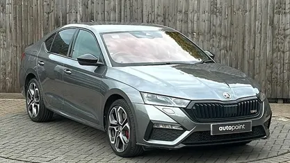 Used 2024 Skoda Octavia vRS Estate | £23,399 (Fair price)