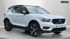 Metallic glacier silver Used 2021 Volvo XC40 R-Design Pro SUV | £26,224 (Fair price)