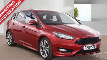Used Ford Focus ST-Line 140 HP (102 kW) 2017 Hatchback
