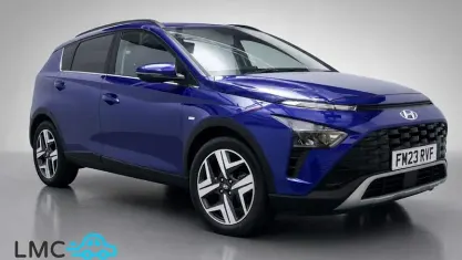 Used Hyundai Bayon Premium 101 HP (74 kW) 2023 Blue SUV