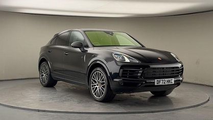 Usado Porsche Cayenne Platinum Edition 340 HP (250 kW) 2022 Preto SUV