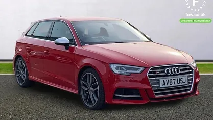 Used Audi S3 Sportback Comfort 310 HP (228 kW) 2017 Red Hatchback