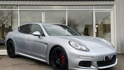 Used Porsche Panamera 300 HP (220 kW) 2015 Silver Hatchback