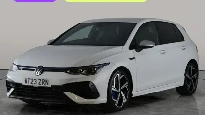 Second-hand VW Golf VIII R 320 CP (235 kW) 2023 Alb Hatchback