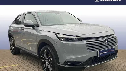 Used Honda HR-V Elegance 131 HP (96 kW) 2024 Grey SUV