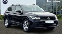 Black Used 2022 VW Tiguan Life SUV | £18,289 (Fair price)