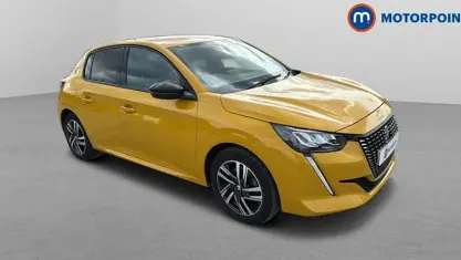 Used Peugeot 208 Allure Premium 102 HP (75 kW) 2022 Yellow Hatchback