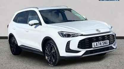 Used MG ZS Trophy 196 HP (144 kW) 2024 Solid  arctic white SUV