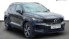 Onyx black Used 2022 Volvo XC40 R-Design SUV | £26,497 (Fair price)