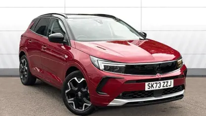 Used Vauxhall Grandland X Ultimate 131 HP (96 kW) 2023 Red SUV