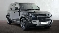 Used 2025 Land Rover Defender SE Dynamic SUV | £60,995 (Good price)