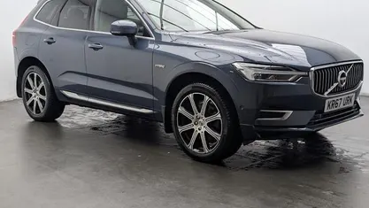 Used Volvo XC60 Inscription 407 HP (299 kW) 2017 Blue SUV