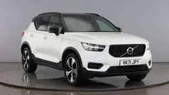 White Used 2021 Volvo XC40 R-Design SUV | £21,919 (Fair price)