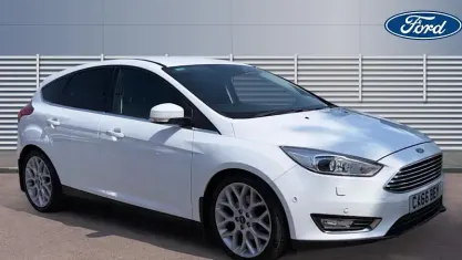 Used Ford Focus Titanium X 150 HP (110 kW) 2016 White Hatchback
