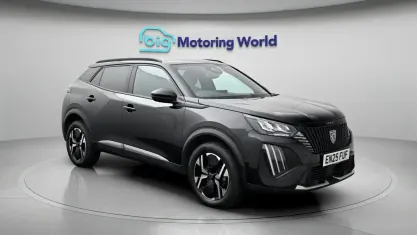 Używany Peugeot 2008 Allure 101 KM (74 kW) 2024 Czarny SUV