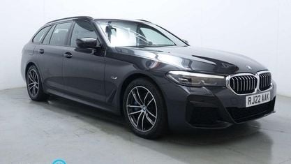 Begagnad BMW 530e M Sport 292 HK (214 kW) 2022 Grå Kombi