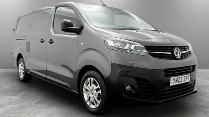 Used Vauxhall Vivaro 145 HP (106 kW) 2022 MPV