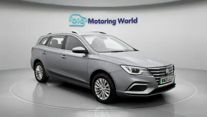Used MG MG5 EV Exclusive 114 kW (156 HP) 2021 Silver Estate