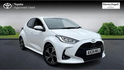 Used Toyota Yaris Hybrid Design 116 HP (85 kW) 2025 Hatchback