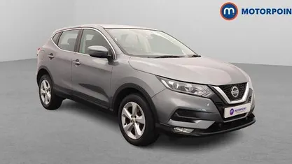 Begagnad Nissan Qashqai Acenta Premium 160 HK (117 kW) 2019 Grå SUV