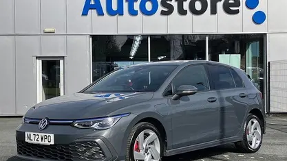 Second-hand VW Golf VIII GTE 245 CP (180 kW) 2024 Hatchback