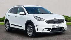 White Used 2016 Kia Niro 3 SUV | £11,175 (A bit pricey)