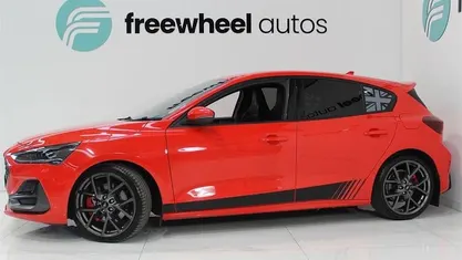 Used Ford Focus ST 280 HP (205 kW) 2024 Hatchback