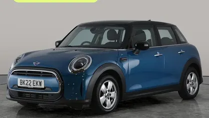 Used Mini Cooper Classic 136 HP (100 kW) 2022 Hatchback