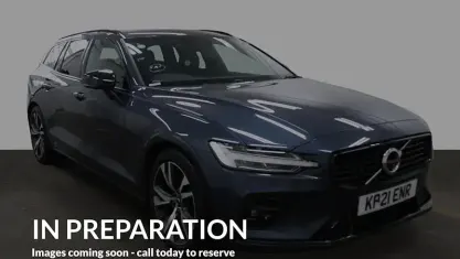 Used Volvo V60 R-Design 250 HP (183 kW) 2021 Blue Estate