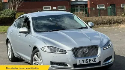 Used Jaguar XF Luxury 163 HP (119 kW) 2015 Silver Sedan