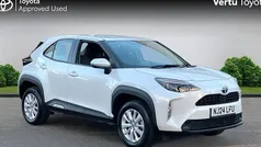 Used 2025 Toyota Yaris Hybrid Estate | £21,542 (Super price)