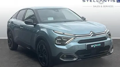 Used Citroën C4 PureTech 131 HP (96 kW) 2021 Red Hatchback