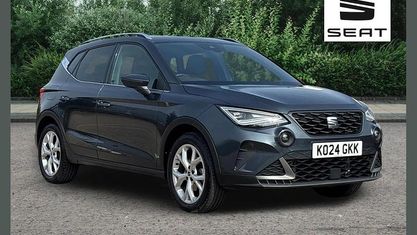 Używany Seat Arona FR 116 KM (85 kW) 2024 Szary SUV