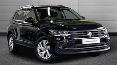Black Used 2022 VW Tiguan Life SUV | £20,994 (Fair price)