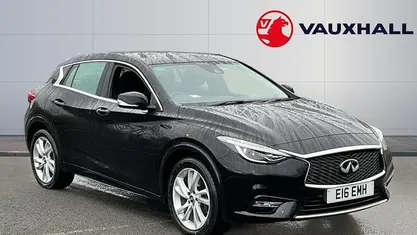 Used Infiniti Q30 Business Executive 109 HP (80 kW) 2017 Hatchback