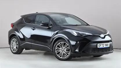 Gebraucht Toyota C-HR 122 PS (89 kW) 2023 Schwarz SUV