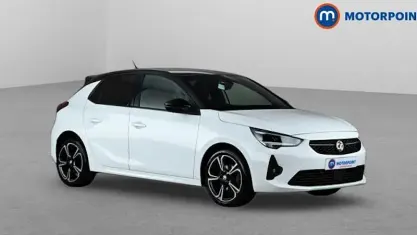 Used Vauxhall Corsa SRi 131 HP (96 kW) 2021 White Hatchback