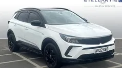 White Used 2022 Vauxhall Grandland X SRi SUV | £15,000 (Fair price)
