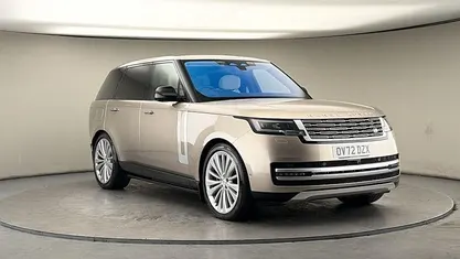Używany Land Rover Range Rover First Edition 530 KM (389 kW) 2022 Złoty SUV