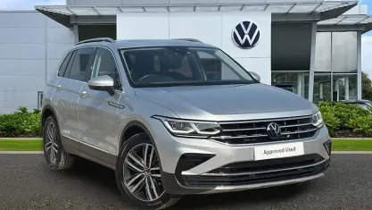 Used VW Tiguan Elegance 150 HP (110 kW) 2023 Silver SUV