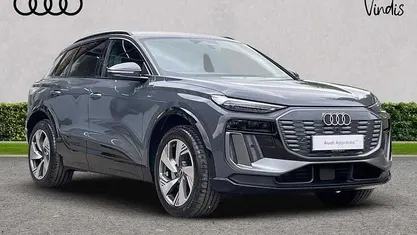 Used 2025 Audi e-tron S-Line SUV | £50,758 (Super price)