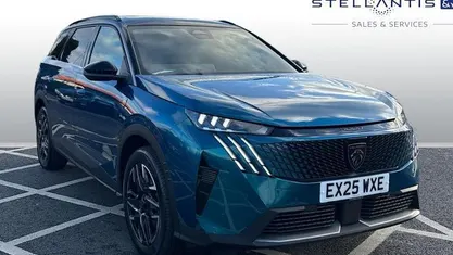 Used 2025 Peugeot 5008 GTi Estate | £34,984 (Fair price)