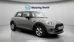 Used 2020 Mini Cooper Classic Hatchback | £13,800 (Fair price)