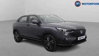 Käytetty Honda HR-V Elegance 131 HP (96 kW) 2024 Harmaa Katumaasturi