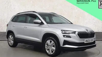 Used 2025 Skoda Karoq SE SUV | £24,650 (Good price)