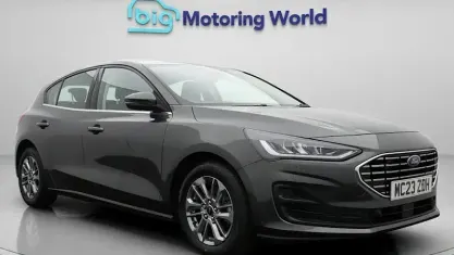 Używany Ford Focus Titanium 155 KM (114 kW) 2023 Szary Hatchback